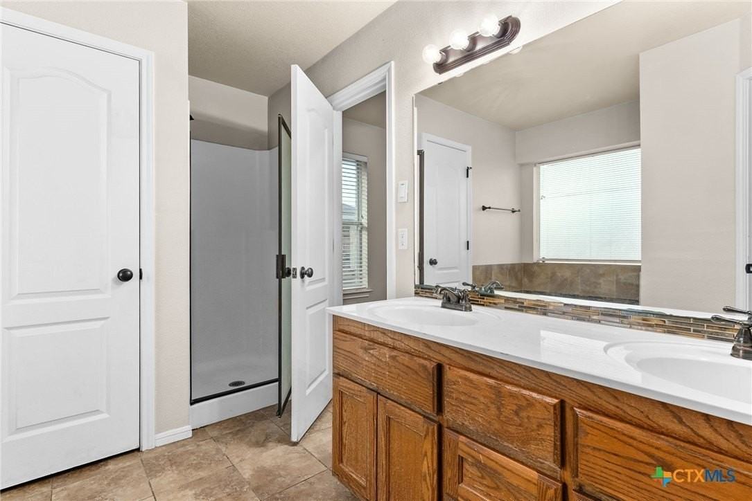 3505 Lucas St - Photo 7 of 15