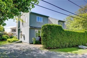 featured image of 1 Ledge Rd