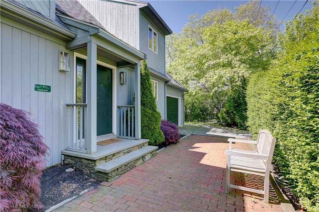 1 Ledge Rd - Photo 2 of 30