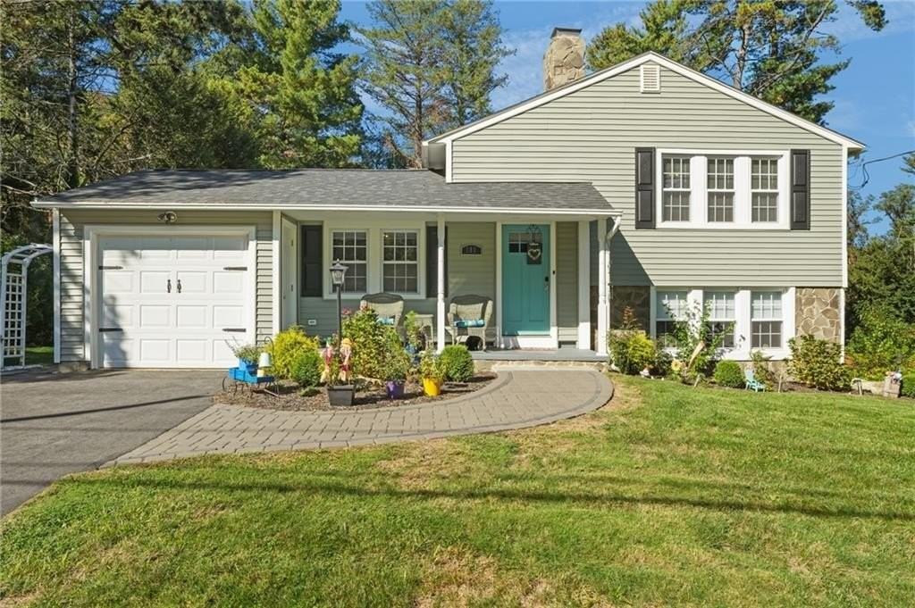 181 Highland Ave - Photo 4 of 50