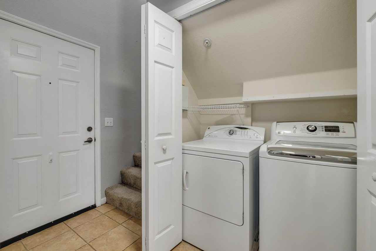 2801 Chancellorsville Dr Apt 137 #137 - Photo 4 of 42