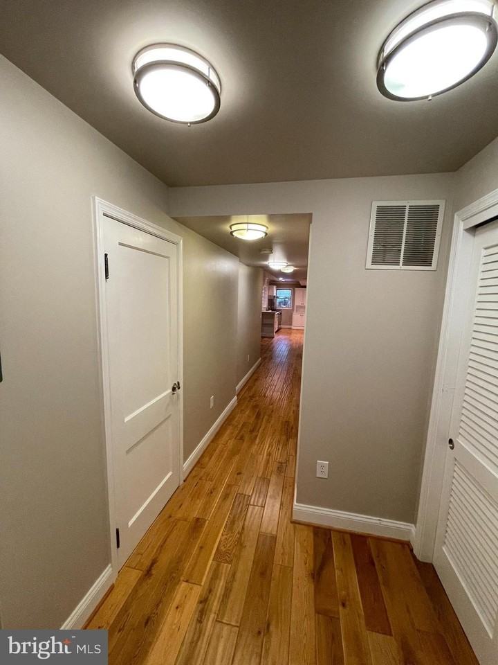 2442 20th St Nw Unit B #B - Photo 3 of 19