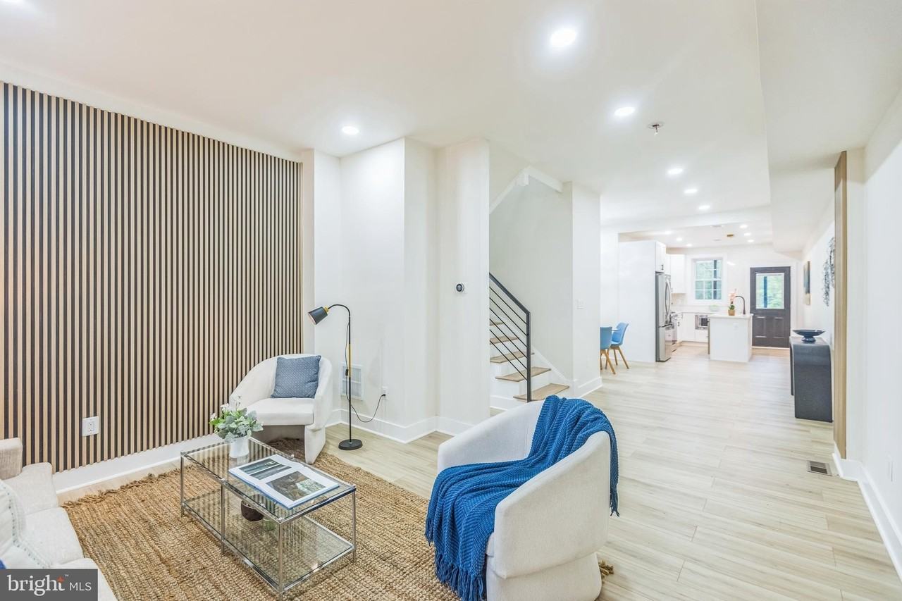 1129 8th St Ne - Photo 7 of 31