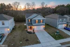featured image of 124 Currant Cir