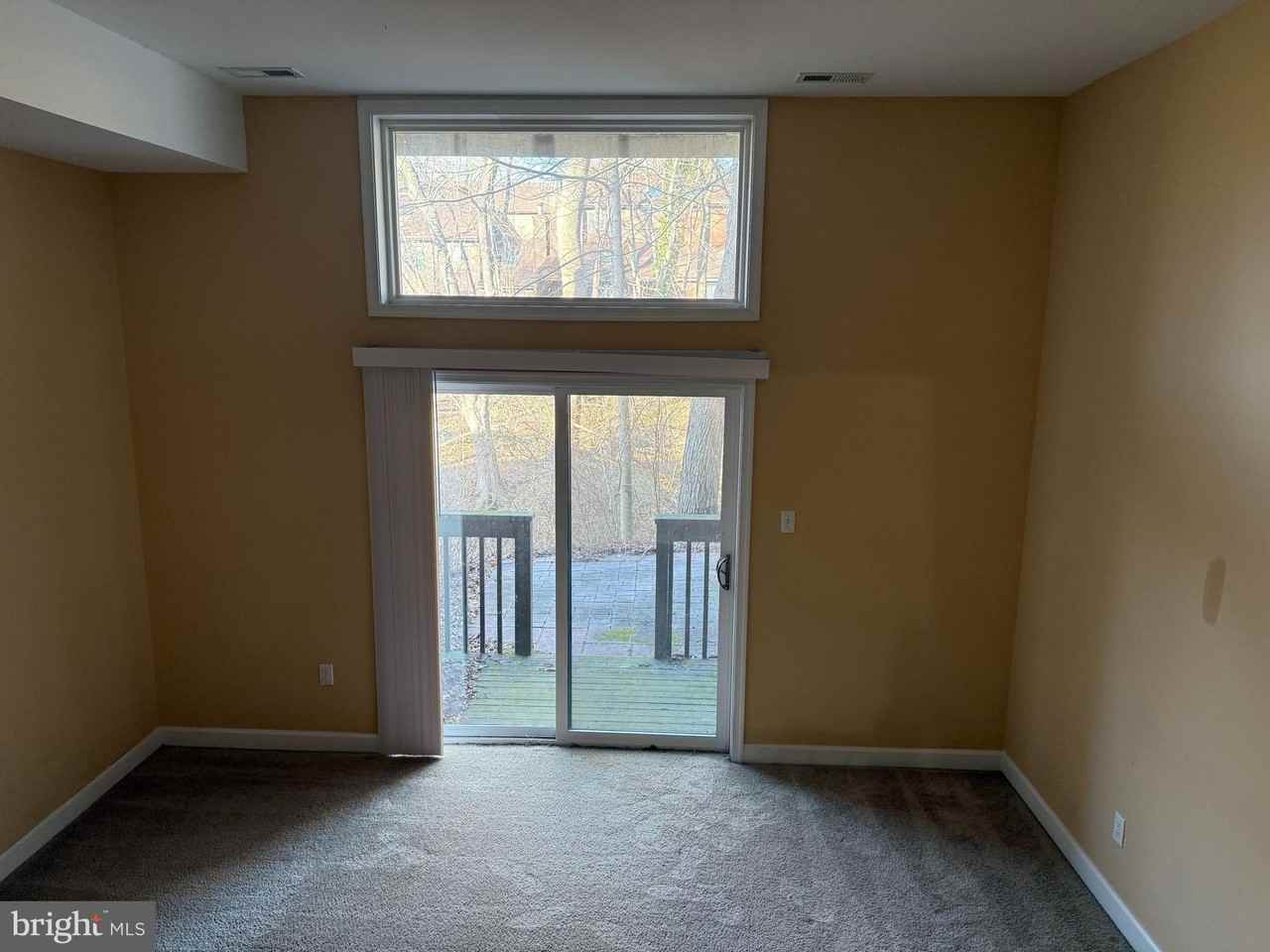 3236 Champions Dr - Photo 6 of 13