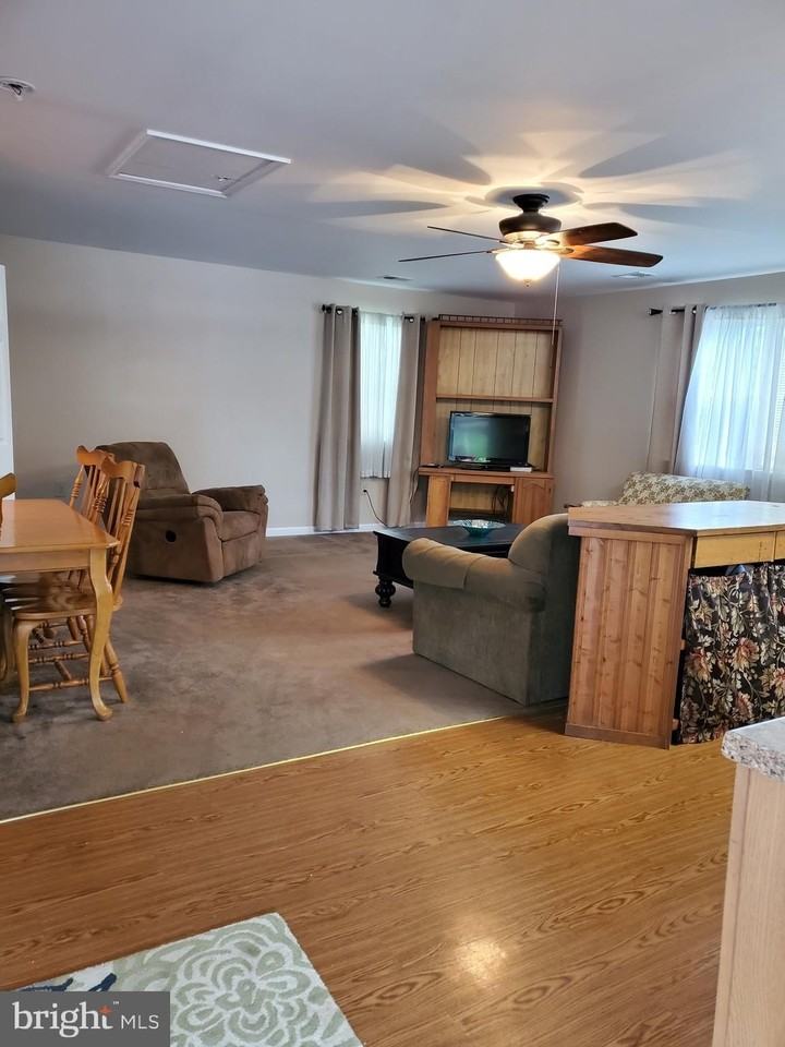 11115 Little Cove Point Rd - Photo 6 of 10