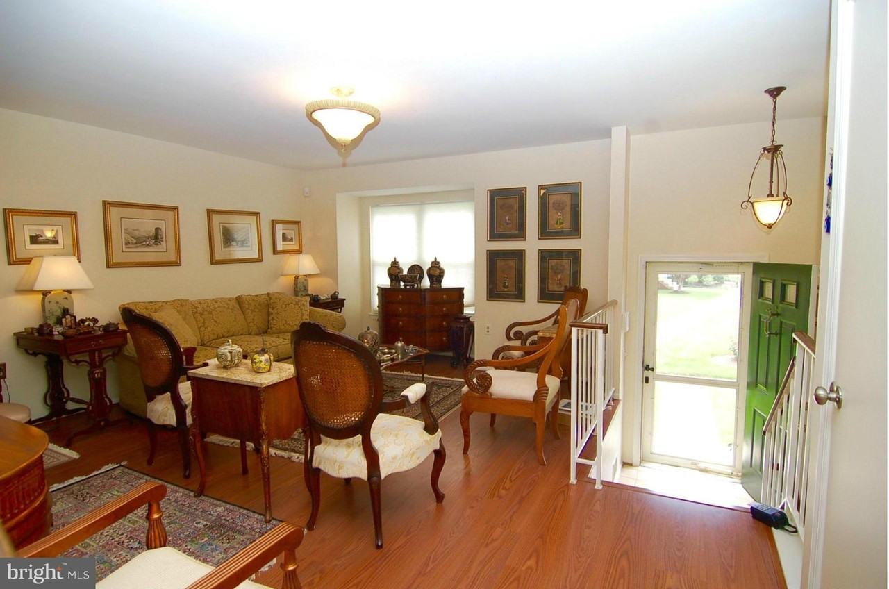 123 Lazy Hollow Dr - Photo 2 of 22