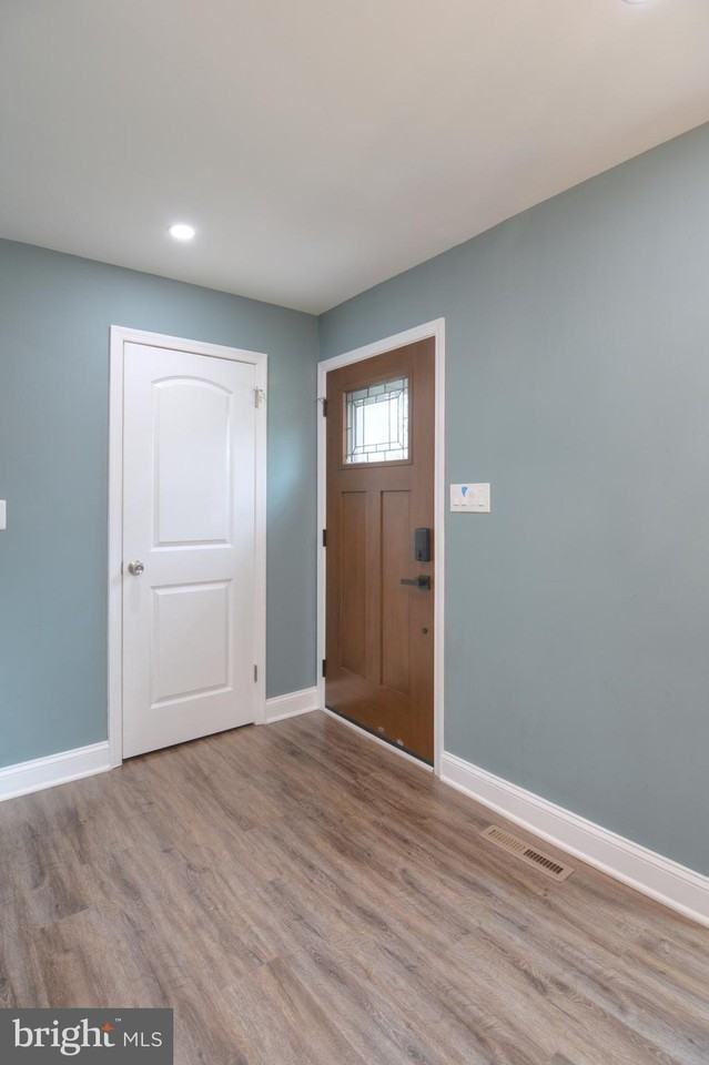 3822 Gawayne Ter Unit 32-382 #32-382 - Photo 5 of 32