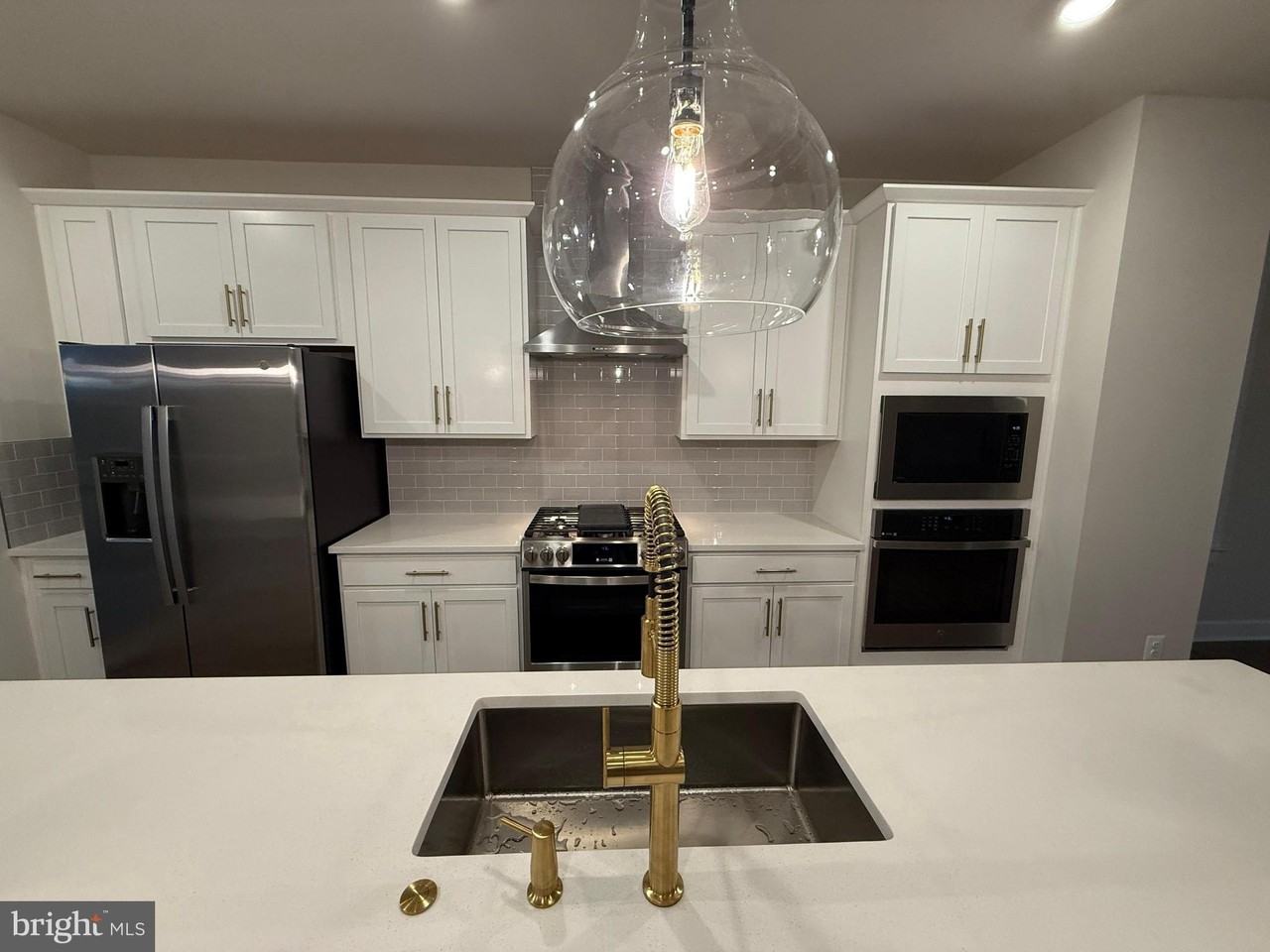 1770 Mill Branch Dr - Photo 5 of 20