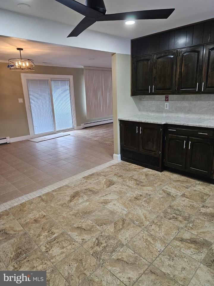 65 Silverspruce Rd - Photo 6 of 24