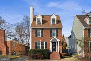 featured image of 5617 6th St N