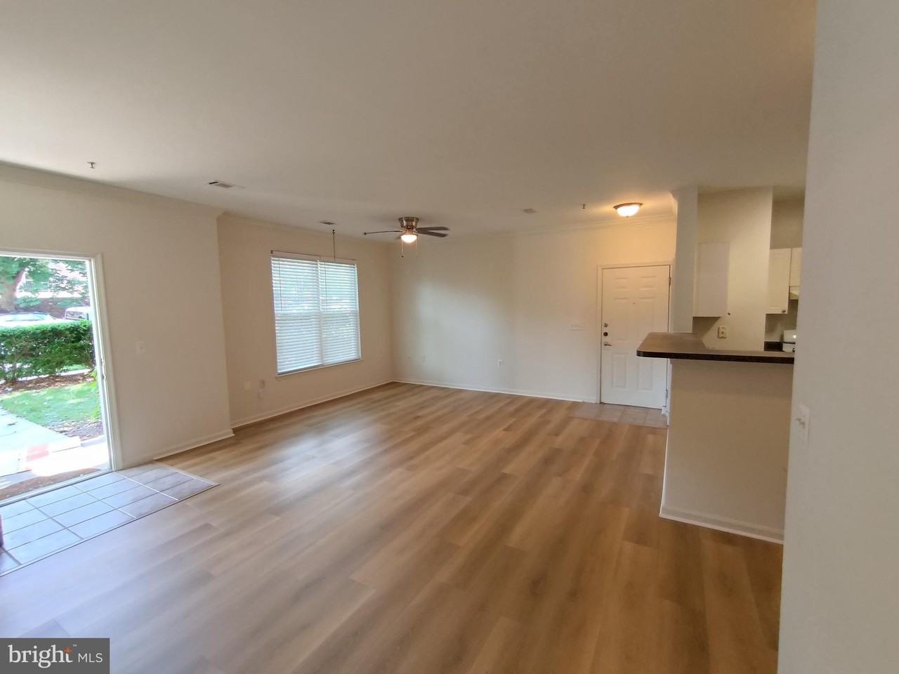 11353 Aristotle Dr Unit 8-105 #8-105 - Photo 4 of 18