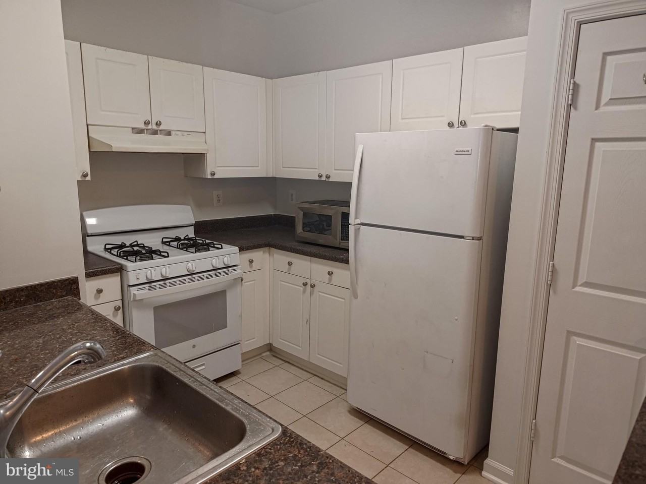 11353 Aristotle Dr Unit 8-105 #8-105 - Photo 7 of 18