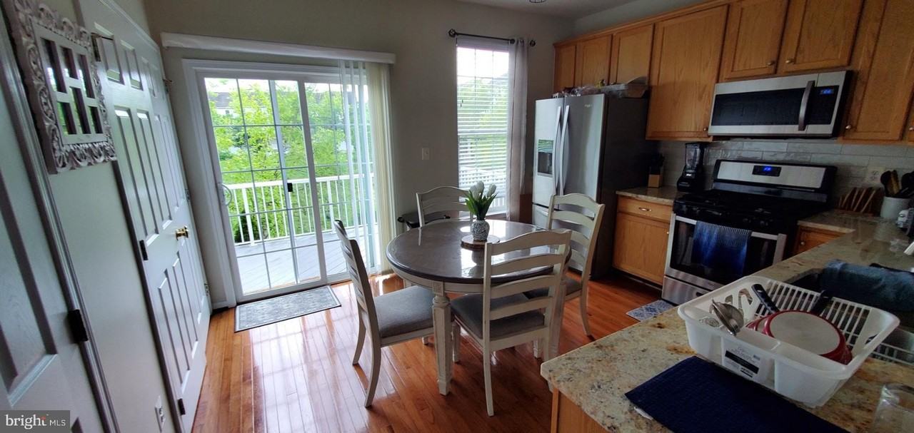 42837 Sykes Ter - Photo 4 of 15