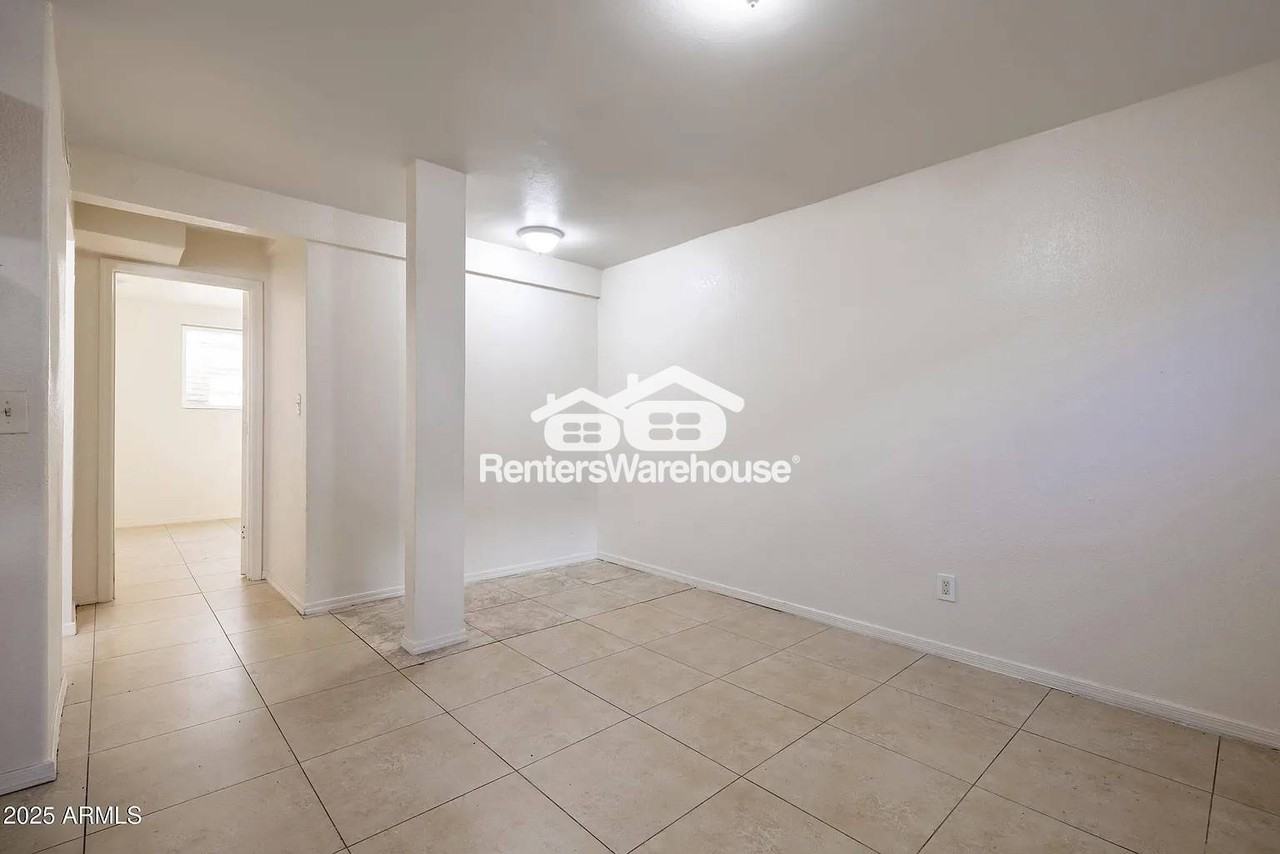 325 S Pioneer Unit 329l - Photo 3 of 5