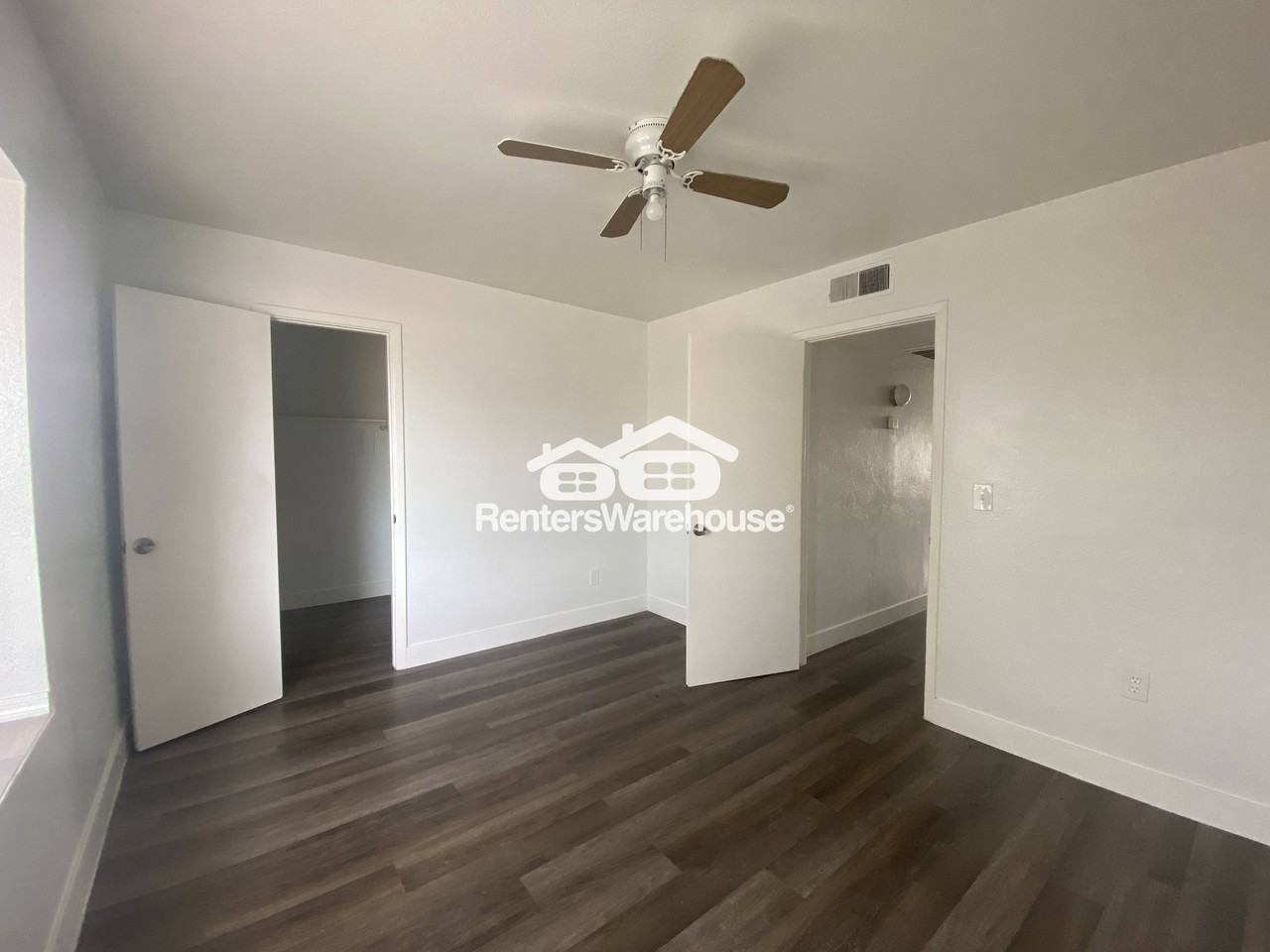 3136 E Cicero St Apt 202 - Photo 6 of 9