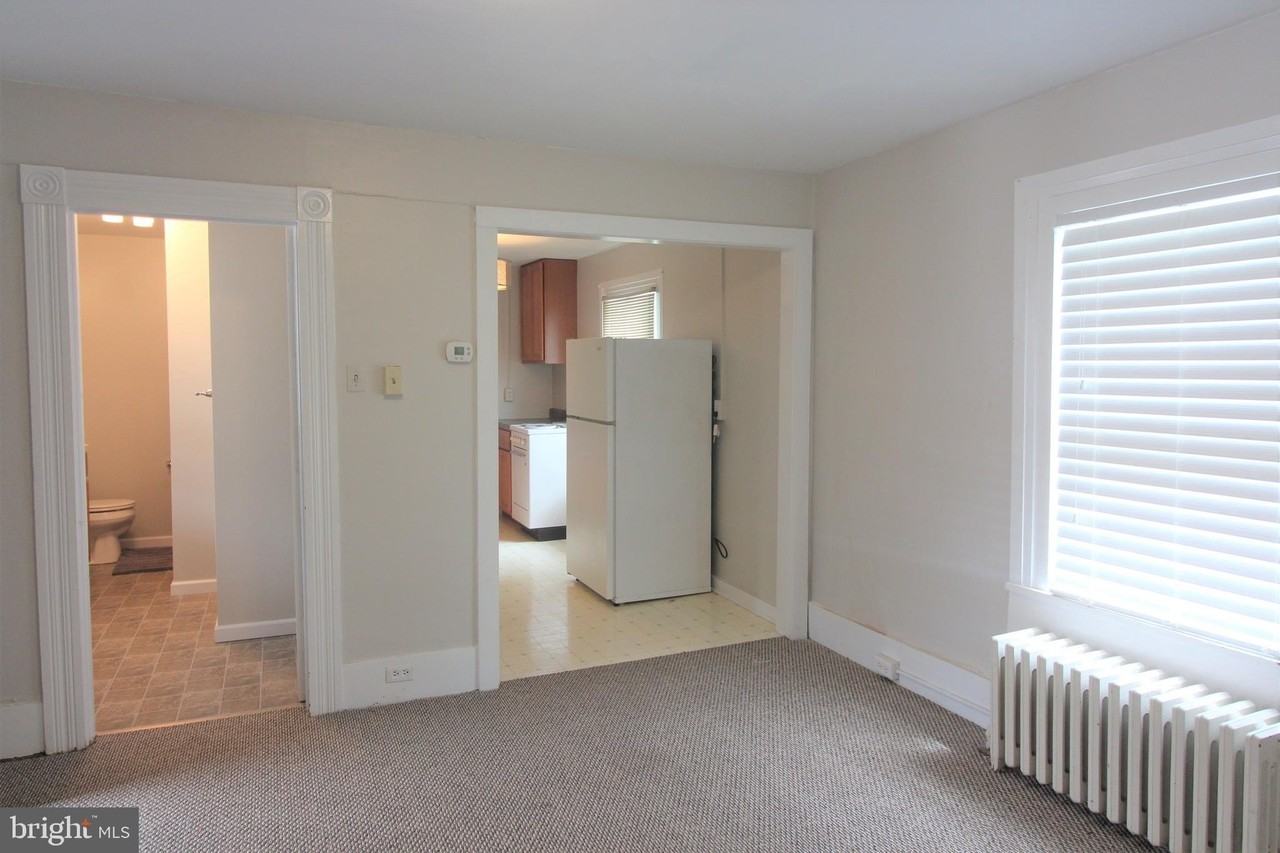 112 S High St Unit B #B - Photo 6 of 12