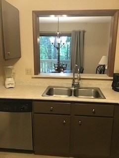 104 Harbor Lights Dr - Photo 6 of 20