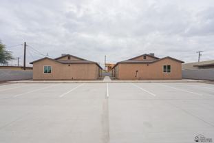 1921 S Walnut Ave - Photo 1 of 1