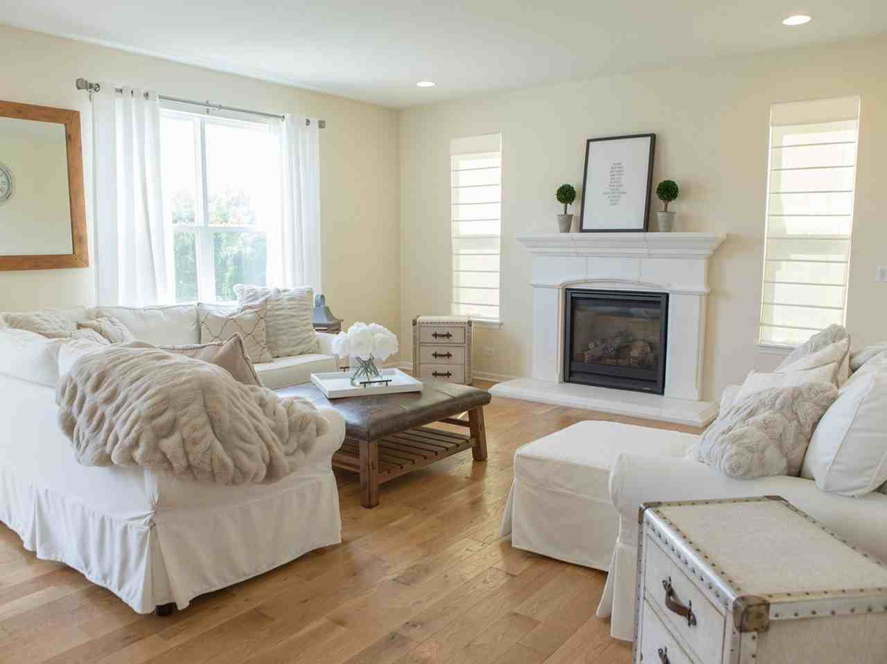 2667 Retreat Cir - Photo 4 of 27