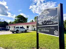 featured image of 221 Sweet St #20