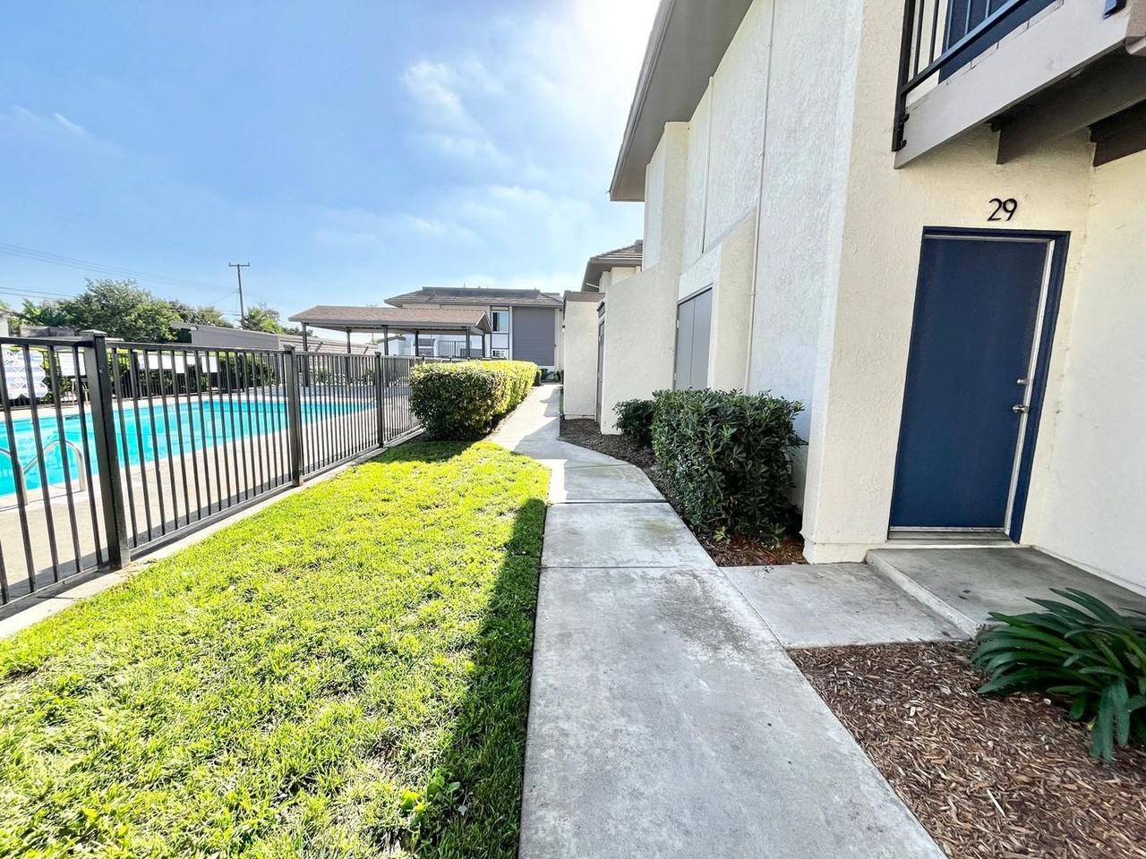 Bolsa Gardens Apartment Homes - Photo 5 of 27