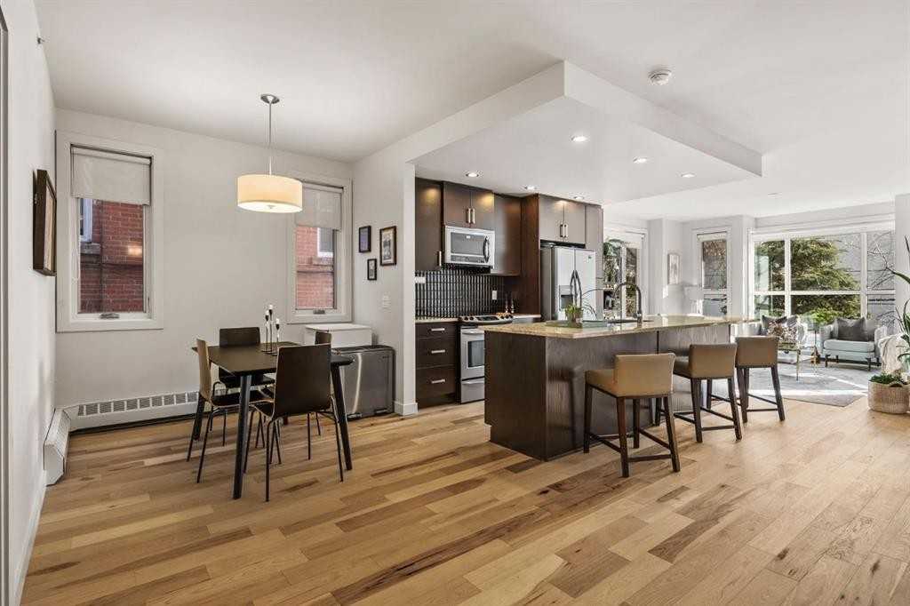 1730 5a St Sw - Photo 3 of 36