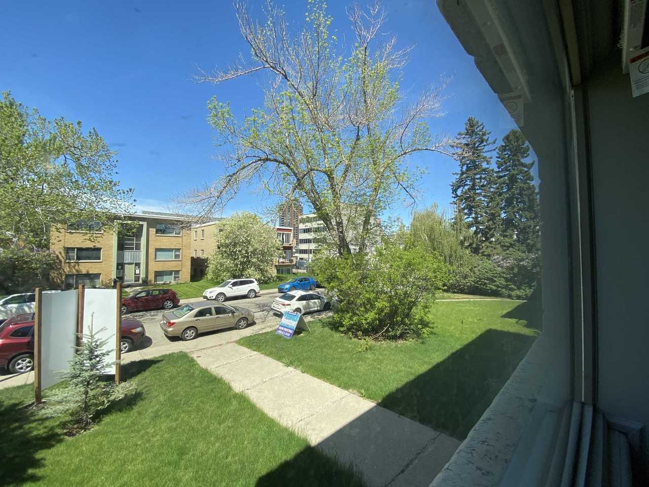 Mount Royal Apartments - Photo 6 of 9