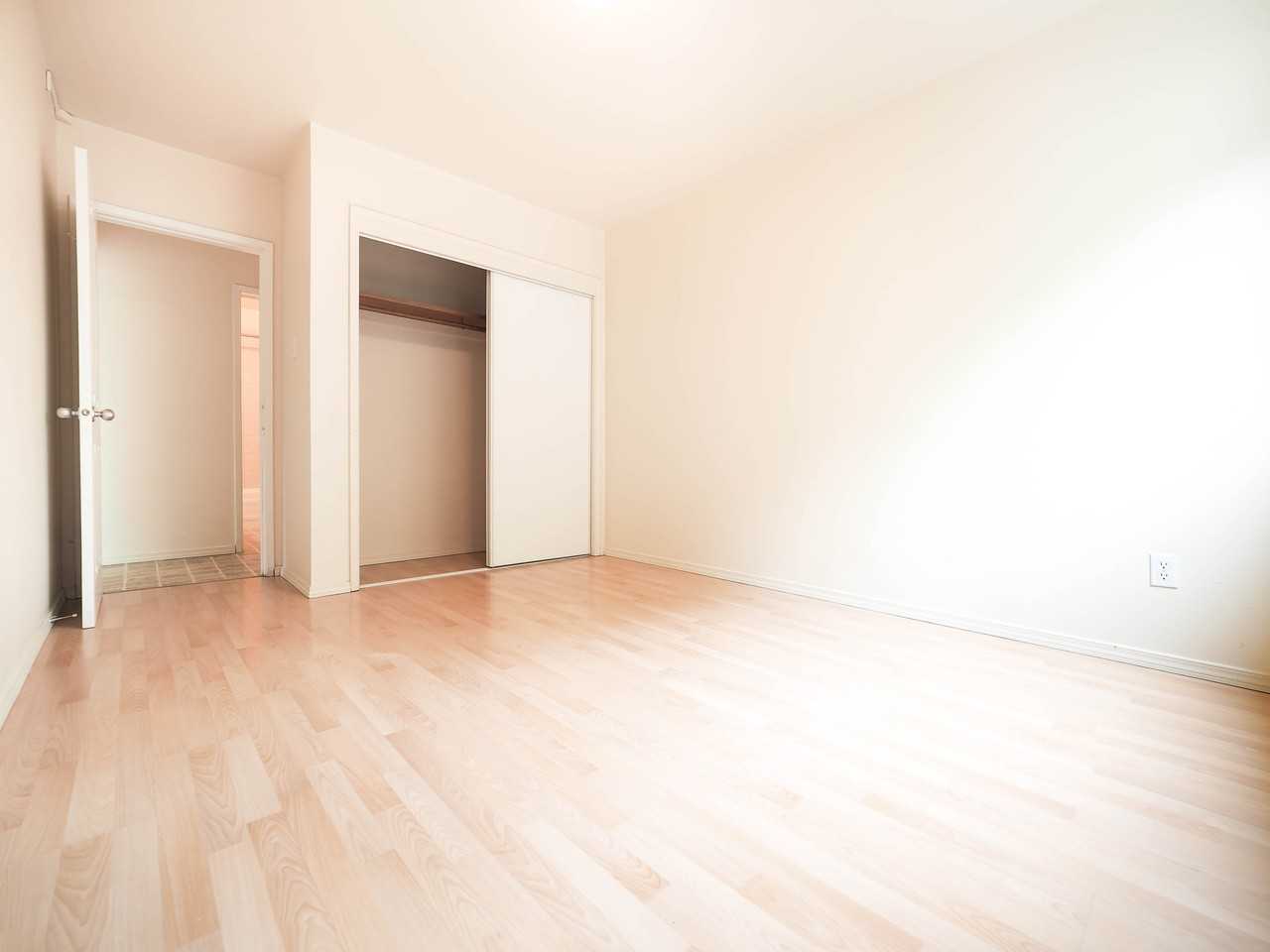 Acadia Apartments - Photo 4 of 6