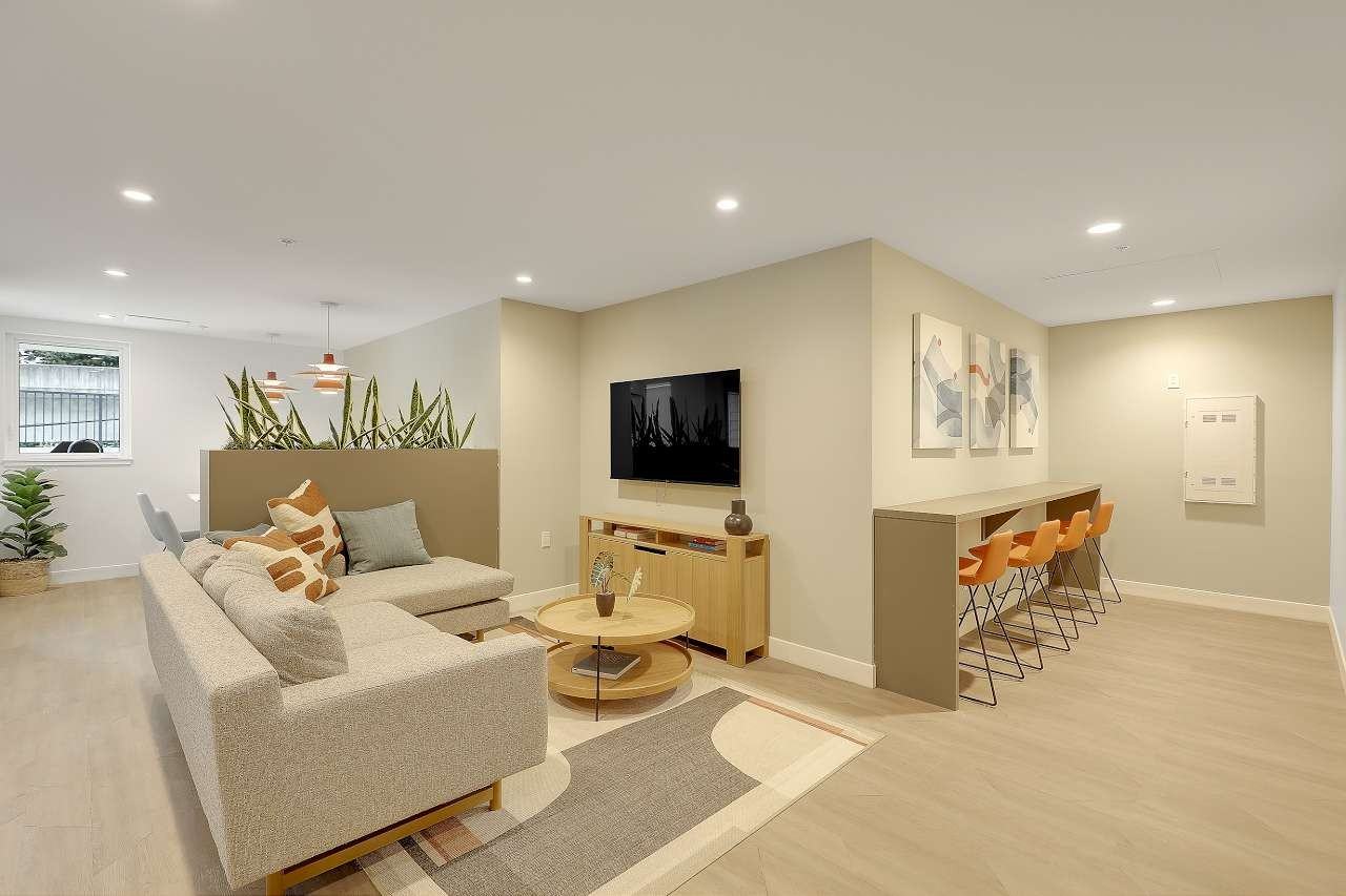 Nolo - Photo 3 of 39