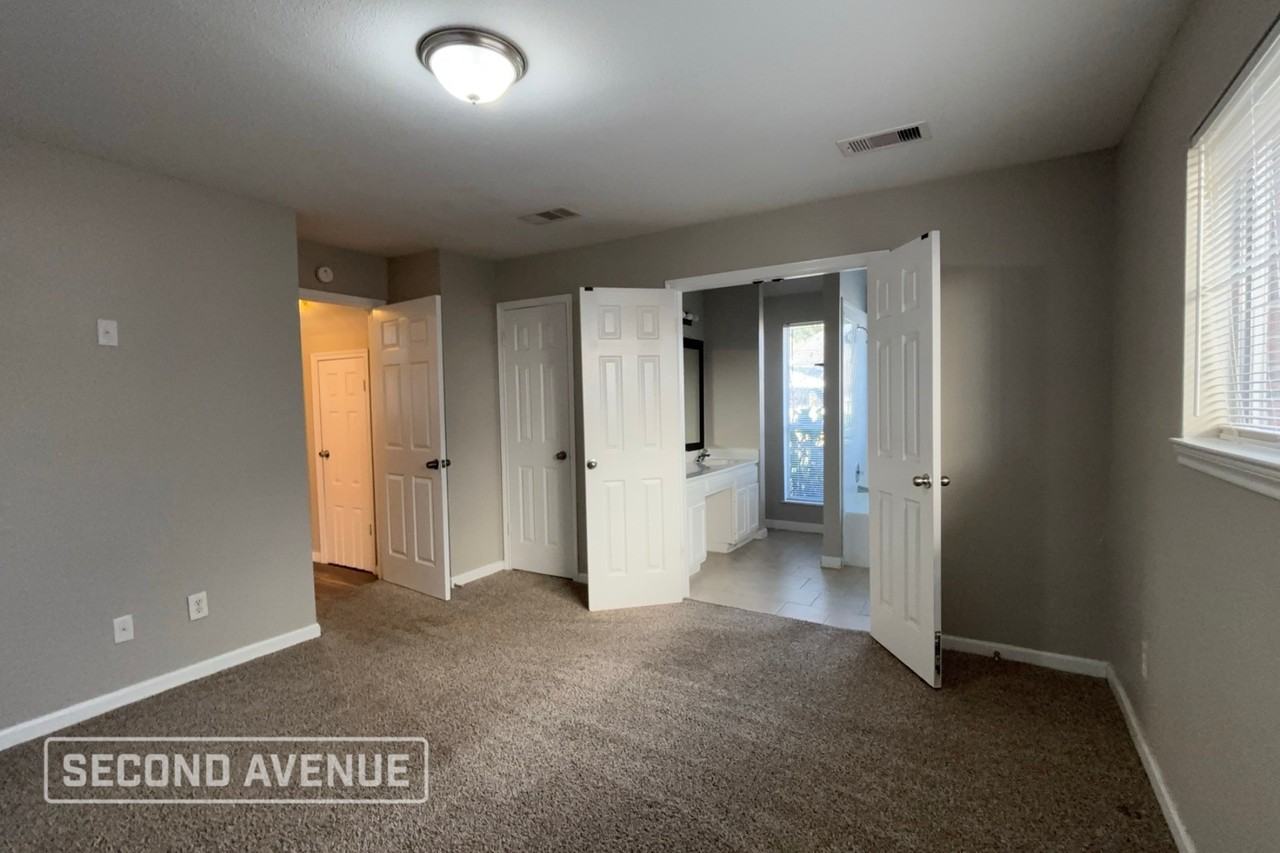 4151 Presidents Dr S - Photo 6 of 19