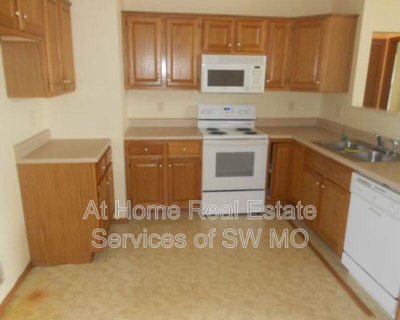 1806 N Cedarcrest Ave - Photo 4 of 13