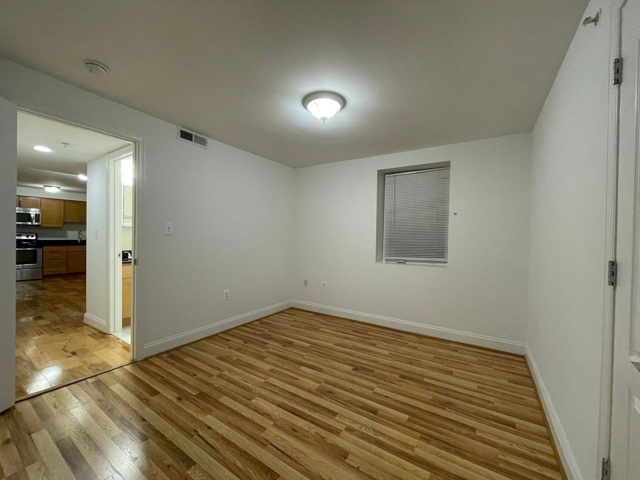 Park Heights - Photo 4 of 33