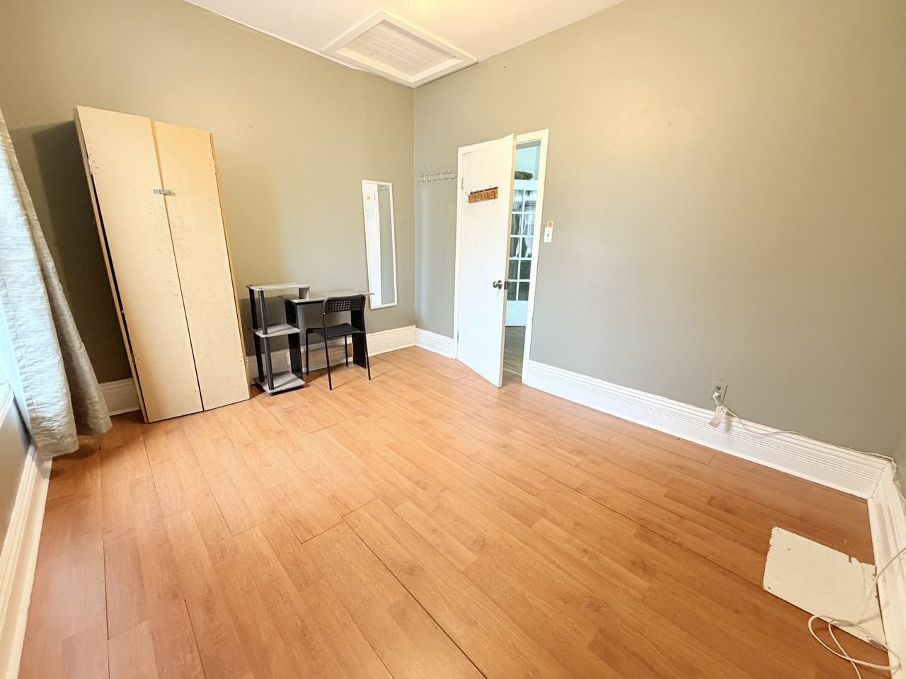 337 Maxwell St - Photo 4 of 12