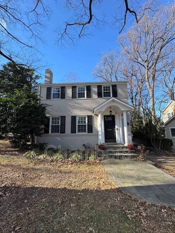 900 N Livingston St - Photo 2 of 29