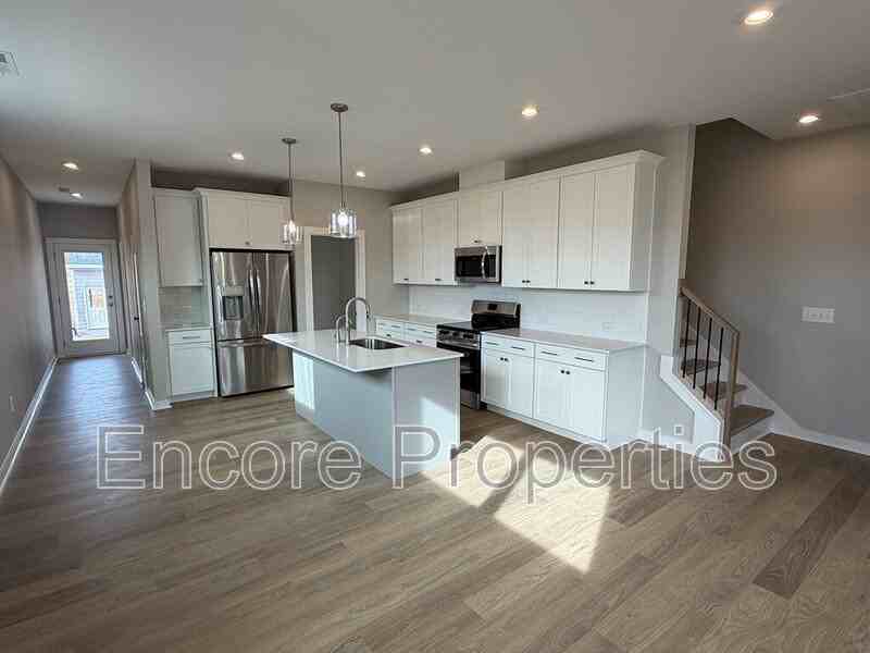 67 Wandering Way - Photo 6 of 21