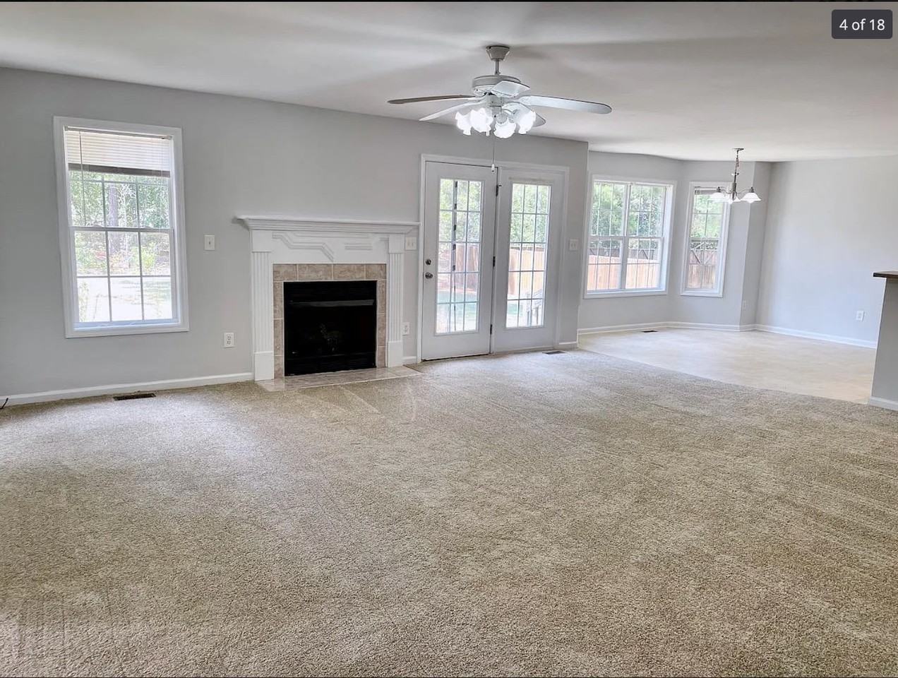 21 English Oak Dr #1 - Photo 4 of 18