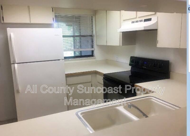 12135 117th St N - Photo 4 of 5