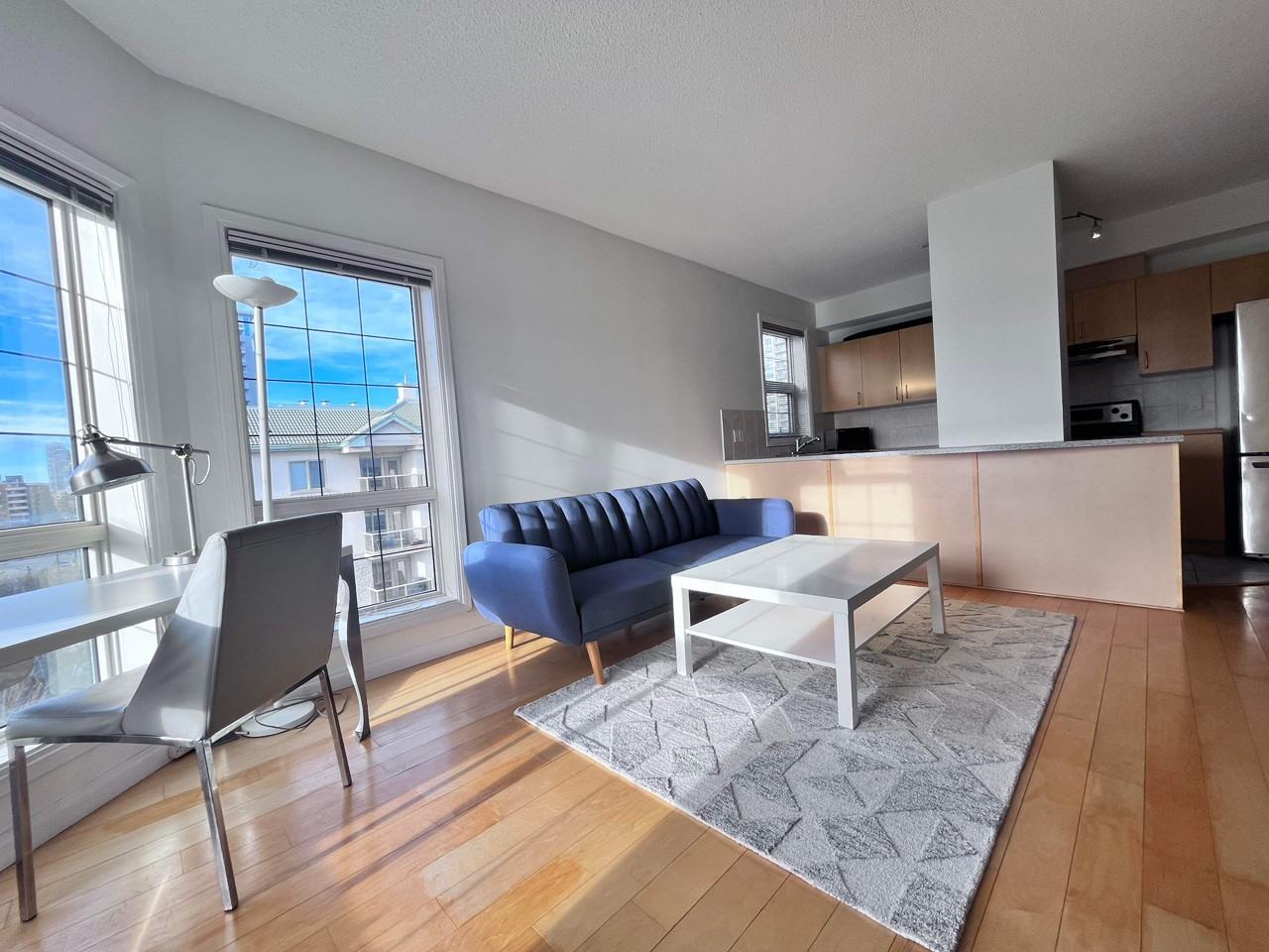 108 15th Avenue SE - Photo 2 of 20