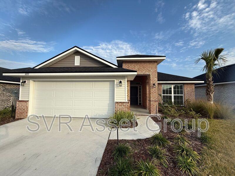 3223 Winding Creek Pl