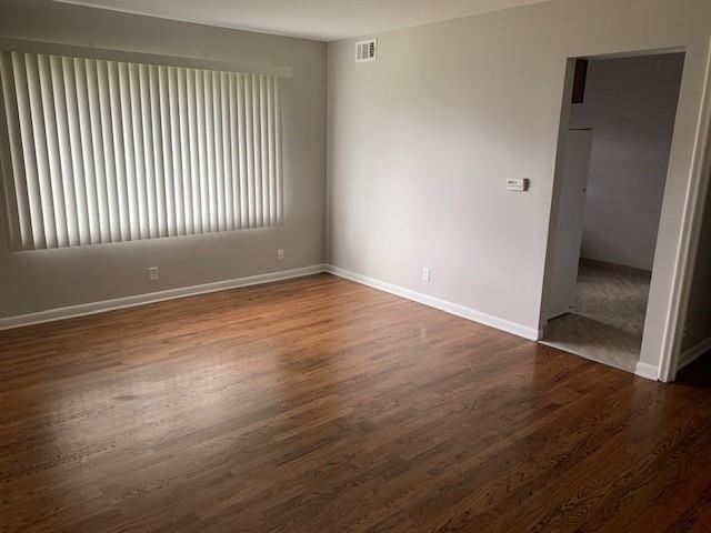 Midtown Court Apartments - Photo 5 of 10