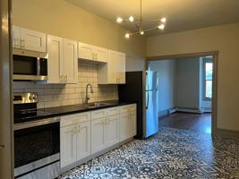 featured image of 25 South West End Avenue