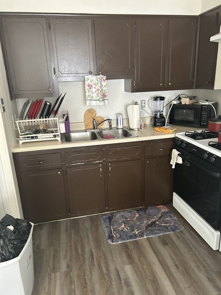 2535 W Monroe St #1 - Photo 5 of 6