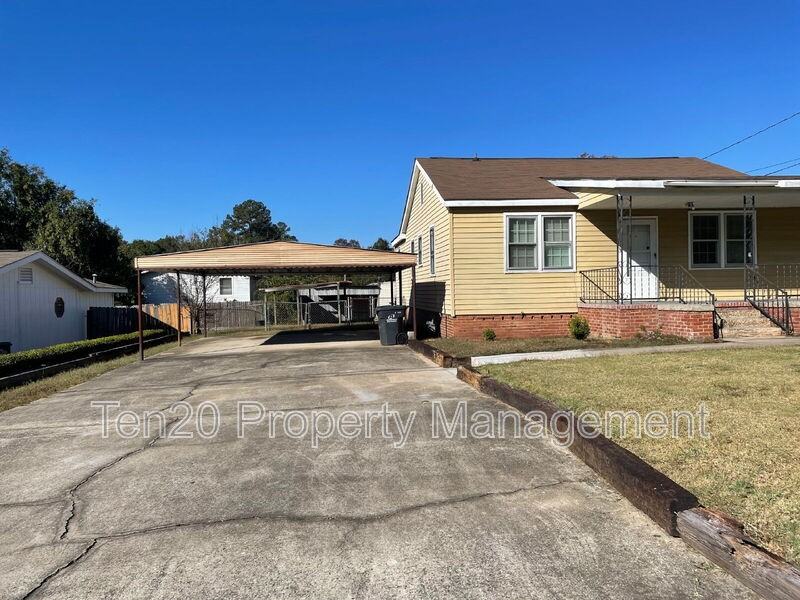 411 20th Ave - Photo 3 of 28