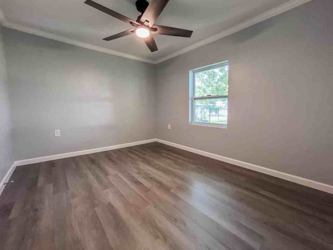 415 Avenue C #1 - Photo 6 of 11