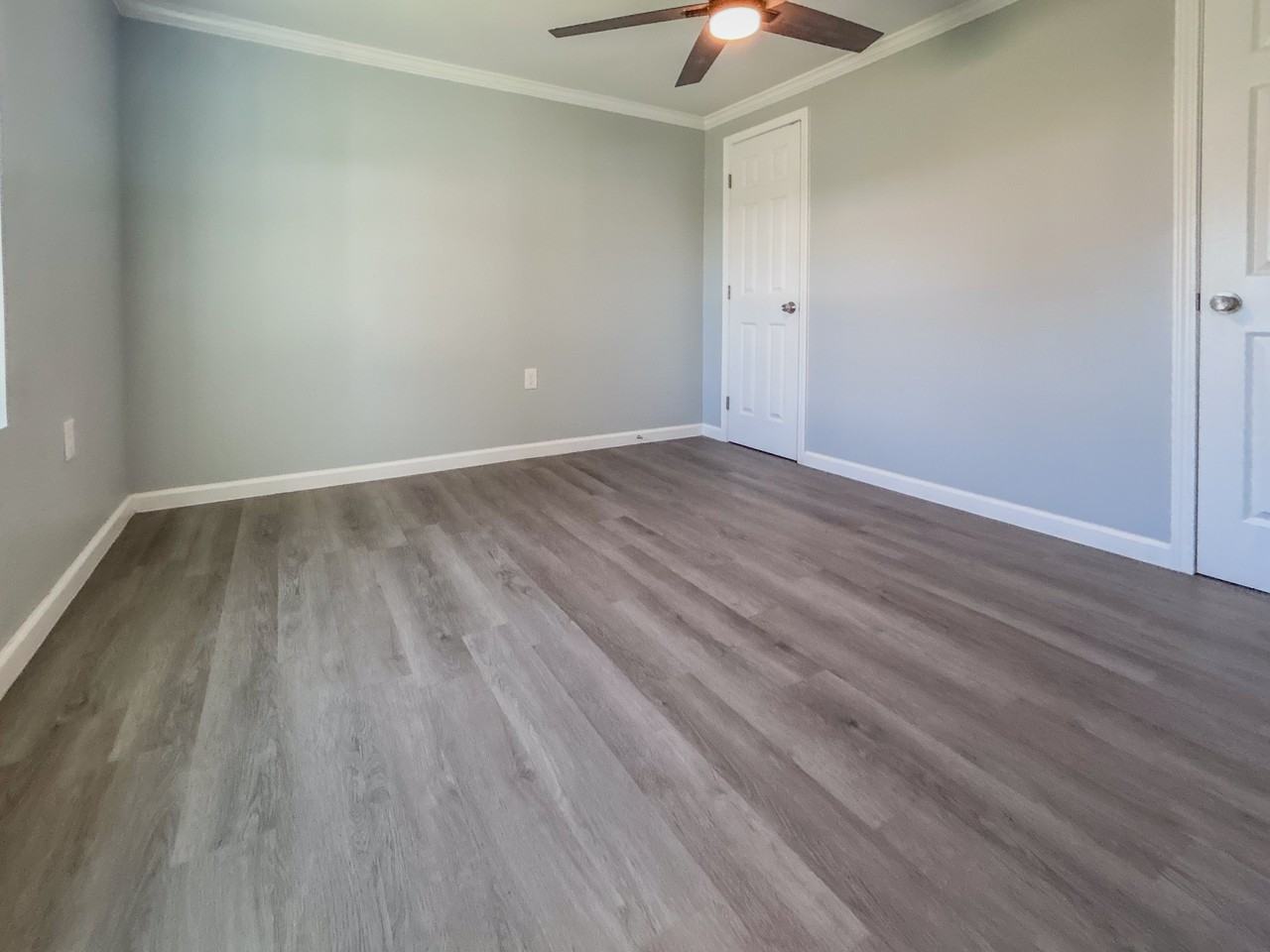 415 Avenue C #1 - Photo 7 of 11