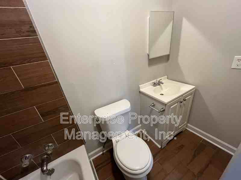 677 Buntyn St #3 - Photo 3 of 6