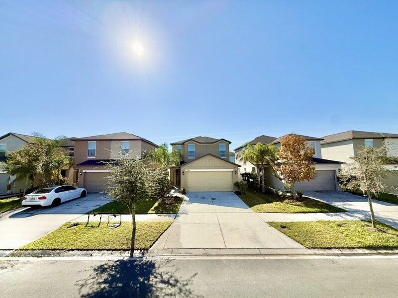 7409 French Marigold Ave - Photo 3 of 50