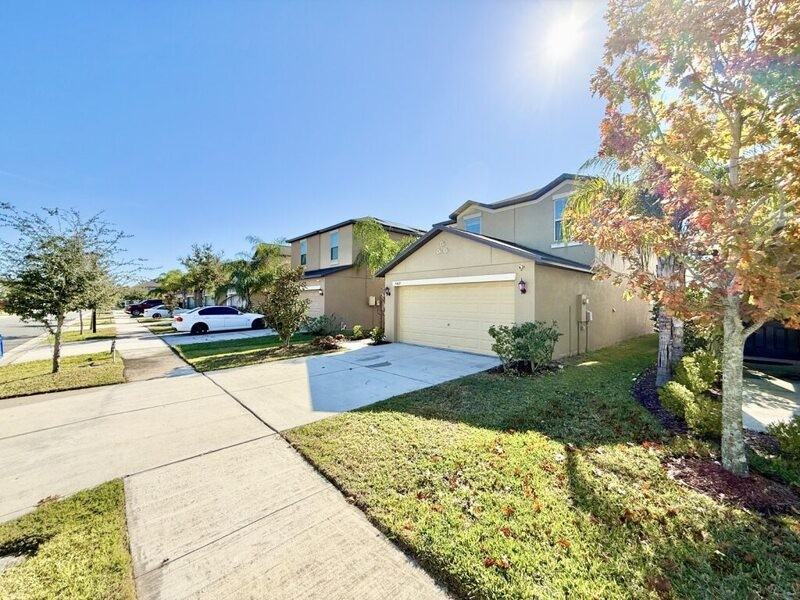 7409 French Marigold Ave - Photo 4 of 50