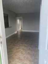 800 Ne 13th St #5 - Photo 1 of 1